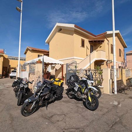 Un Passo Dal Mare E Dalla Citta. Cagliari Exteriör bild